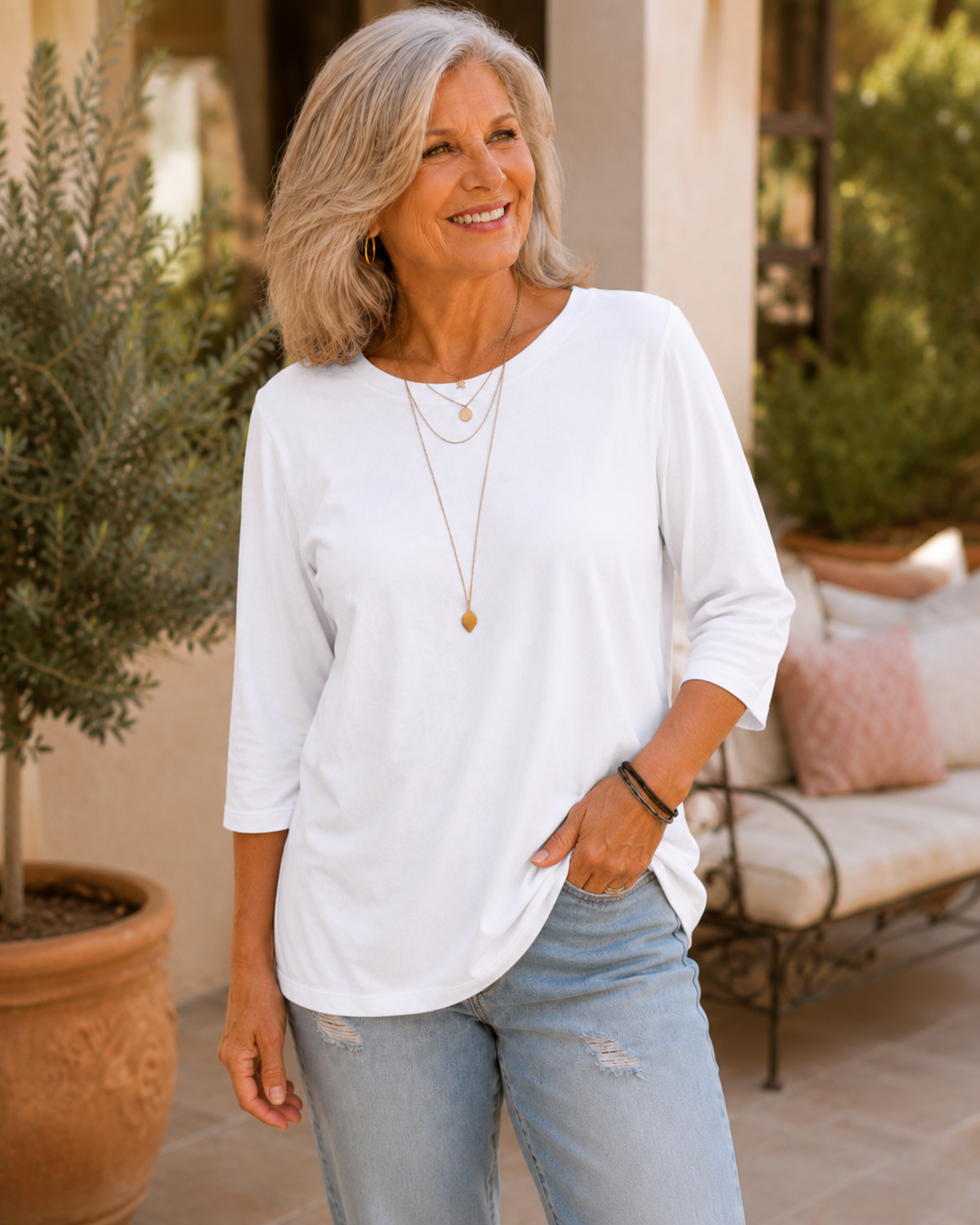 Calvera | Comfort Coverage Tee